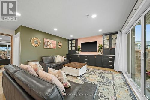 Built in's for Extra Storage Space in Living Room - 76 Styles Drive, St. Thomas, ON - Indoor