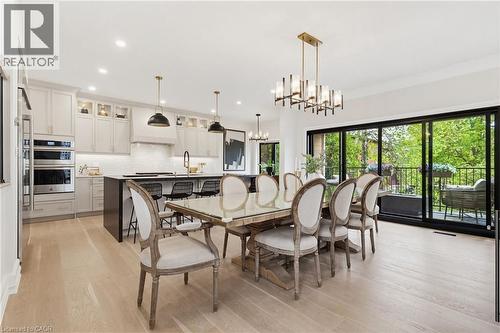 28 Undercliffe Avenue, Hamilton, ON - Indoor Photo Showing Dining Room