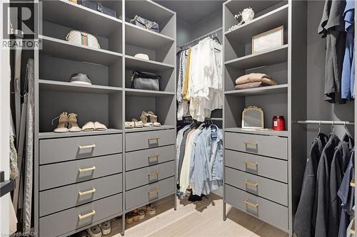 28 Undercliffe Avenue, Hamilton, ON - Indoor With Storage