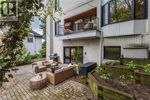 28 Undercliffe Avenue, Hamilton, ON - Outdoor With Balcony With Exterior