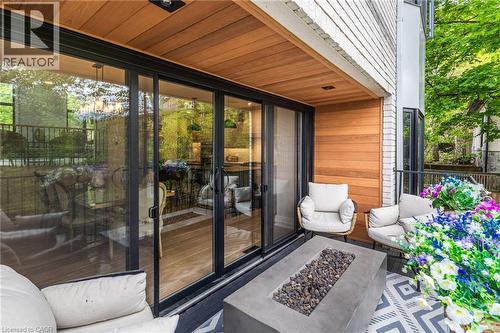 28 Undercliffe Avenue, Hamilton, ON - Outdoor With Deck Patio Veranda With Exterior
