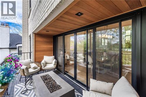 28 Undercliffe Avenue, Hamilton, ON - Outdoor With Deck Patio Veranda With Exterior