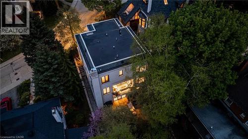 28 Undercliffe Avenue, Hamilton, ON - Outdoor