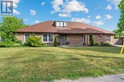 137 THOMAS STREET W Greater Napanee (Greater Napanee), ON K7R 2H4