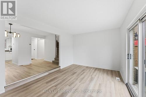 15 - 151 Linwell Road, St. Catharines (Lakeport), ON - Indoor Photo Showing Other Room
