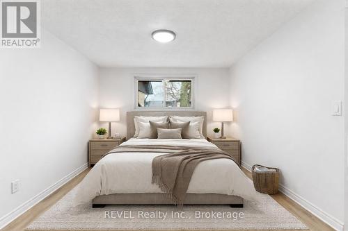 15 - 151 Linwell Road, St. Catharines (Lakeport), ON - Indoor Photo Showing Bedroom