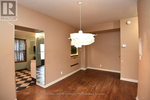 128 Hess Street S, Hamilton, ON - Indoor Photo Showing Other Room