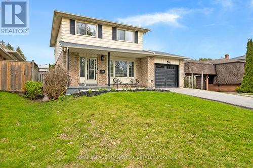 449 LANARK DRIVE  Oshawa (Mclaughlin), ON L1J 5W8
