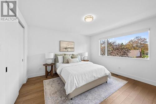 620 Rowanwood Avenue, Ottawa, ON - Indoor Photo Showing Bedroom