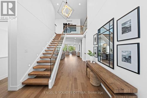 620 Rowanwood Avenue, Ottawa, ON - Indoor Photo Showing Other Room