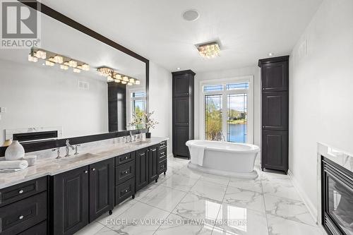 Enuite Bathroom - 1457 Waters Edge Way, Ottawa, ON - Indoor Photo Showing Bathroom