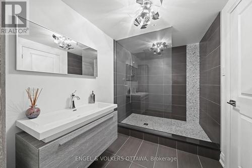 Lower Level Full Bathroom - 1457 Waters Edge Way, Ottawa, ON - Indoor Photo Showing Bathroom