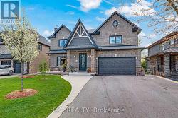 18 GOSLING ROAD Vaughan, ON L6A 1E2