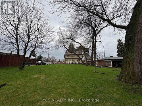 199 North Service Road, Mississauga, ON - Outdoor