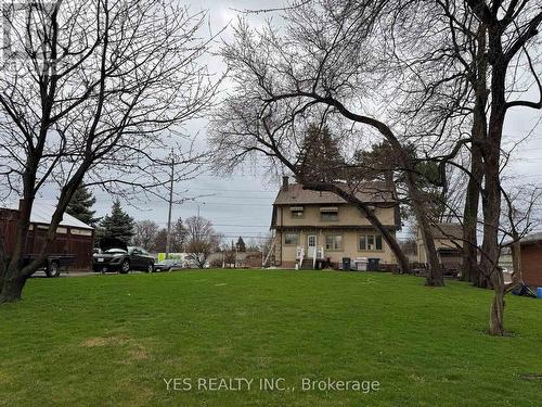 199 North Service Road, Mississauga, ON - Outdoor