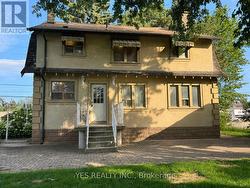 199 NORTH SERVICE ROAD  Mississauga, ON L5A 1A4