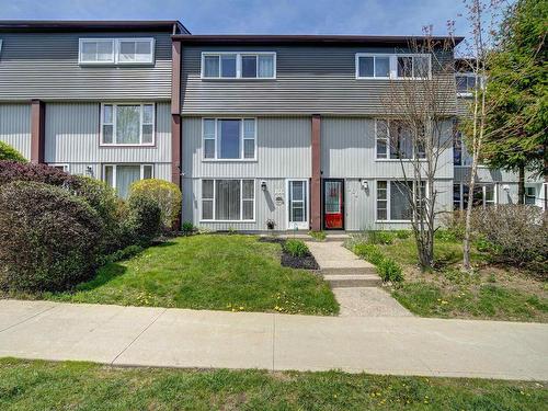 166 Ridge Valley Road  Halifax, NS B3P 2L9