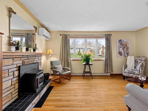 17 Ellen Drive, Dartmouth, NS 