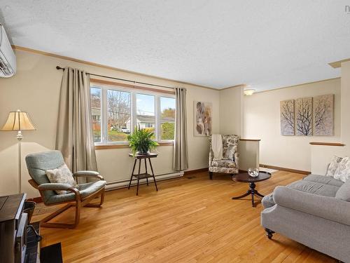 17 Ellen Drive, Dartmouth, NS 