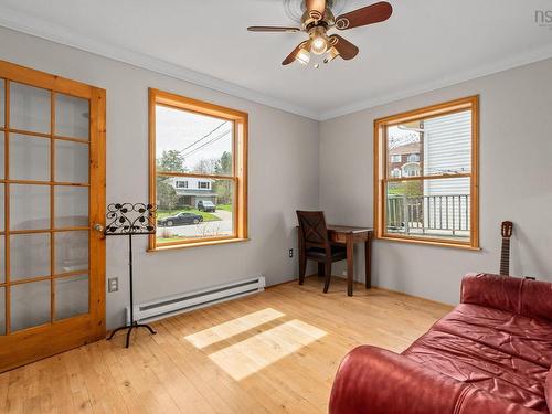 6 Castleton Crescent, Dartmouth, NS 