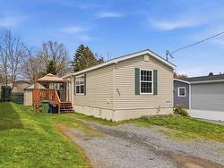 711 Fern Drive Beaver Bank, NS B4E 1M1