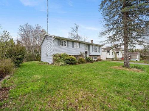 18 Tannery Drive, Elmsdale, NS 