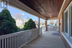 Spacious Front Porch. - 