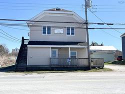 2739 Main Street Clark's Harbour, NS B0W 1P0