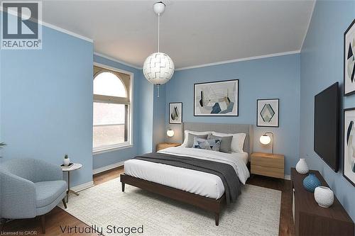 128 Hess Street S, Hamilton, ON - Indoor Photo Showing Bedroom