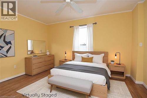 128 Hess Street S, Hamilton, ON - Indoor Photo Showing Bedroom