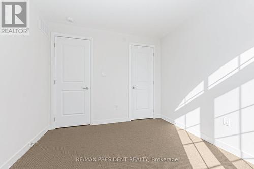 39 Henshaw Drive, Erin, ON - Indoor Photo Showing Other Room