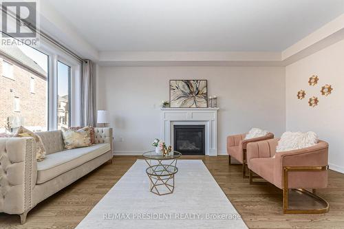 39 Henshaw Drive, Erin, ON - Indoor Photo Showing Living Room With Fireplace