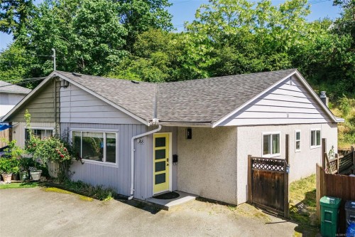 388 Pine St  Nanaimo, BC V9R 2B9