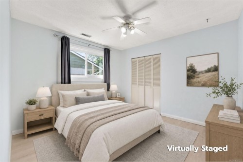 388 Pine St, Nanaimo, BC - Indoor Photo Showing Bedroom
