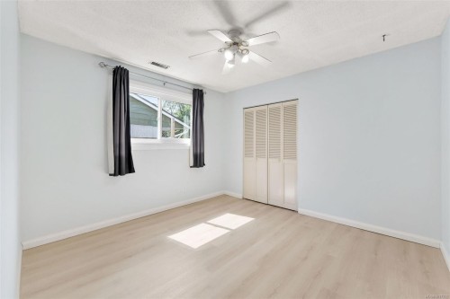 388 Pine St, Nanaimo, BC - Indoor Photo Showing Other Room