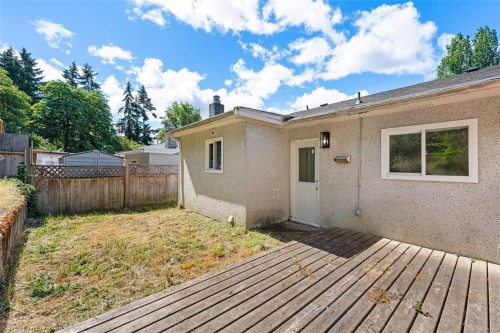 388 Pine St, Nanaimo, BC - Outdoor With Exterior