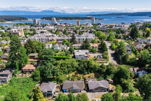 388 Pine St, Nanaimo, BC - Outdoor With Body Of Water With View