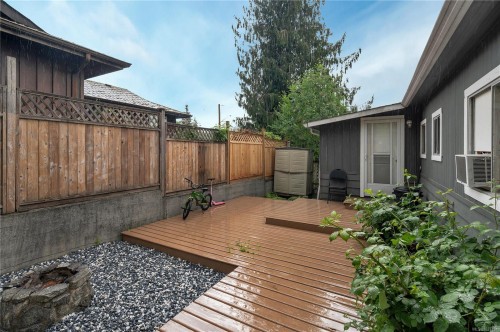943 Hemlock St, Campbell River, BC 