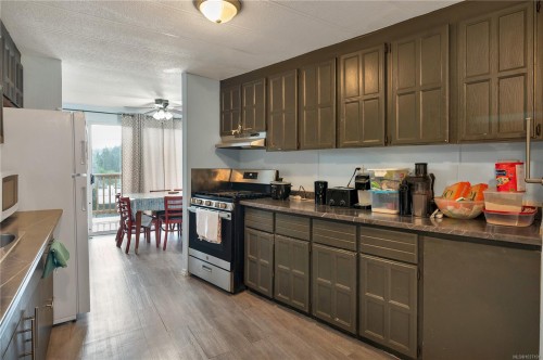 943 Hemlock St, Campbell River, BC 