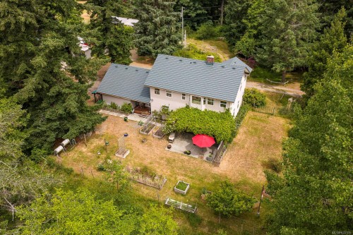 2187 May Rd, Courtenay, BC 