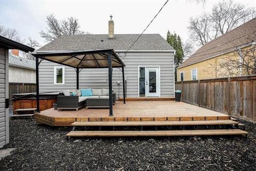 92 Morier Ave, Winnipeg, MB 