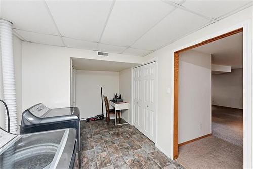 261 Belmont Ave, Winnipeg, MB 