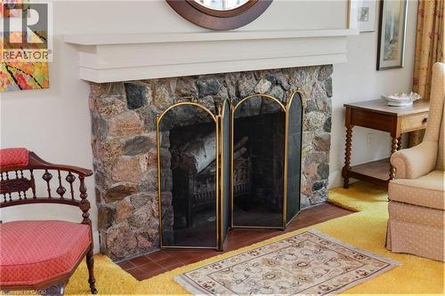 133 Mccall Crescent, Simcoe, ON - Indoor With Fireplace