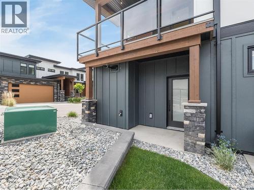 Back patio - 910 Lakeside Drive Unit# 208, Nelson, BC - Outdoor With Exterior