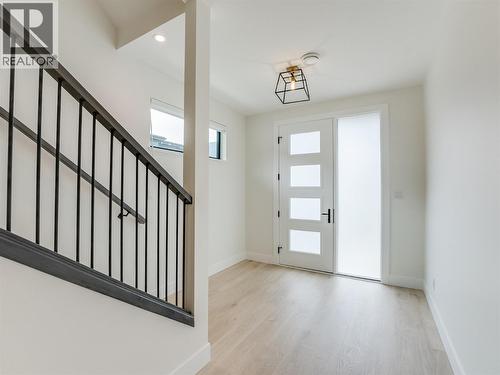 Main entrance - 910 Lakeside Drive Unit# 208, Nelson, BC - Indoor Photo Showing Other Room