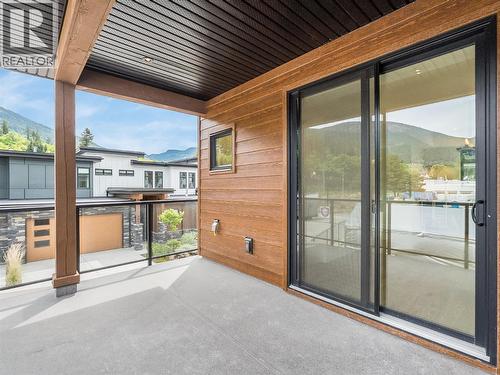 Main floor covered deck - 910 Lakeside Drive Unit# 208, Nelson, BC - Outdoor With Exterior