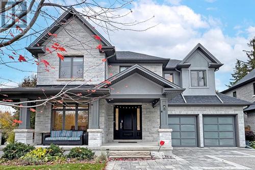 8 PARKWAY AVENUE  Markham, ON L3P 2E8
