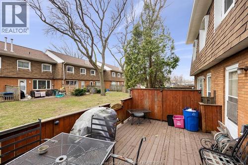 5557 Coronation, Windsor, ON - Outdoor With Exterior