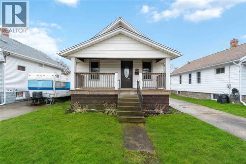265 COBDEN STREET  Sarnia, ON N7T 4A2