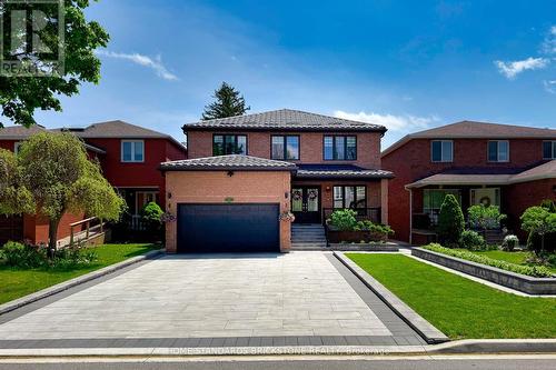 139 PINEWOOD DRIVE  Vaughan, ON L4J 5P7
